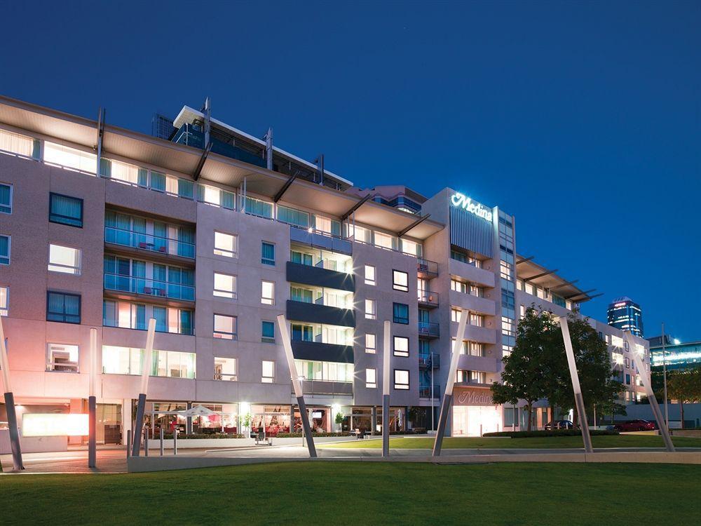 Adina 4* Perth