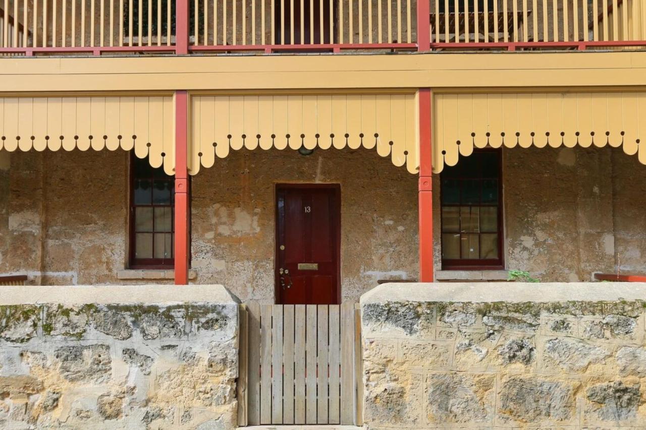 Central 3 Bedroom Heritage House In Fremantle *