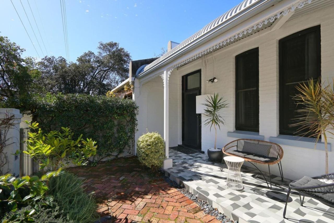 Boutique 2-bed House With Garden In Northbridge