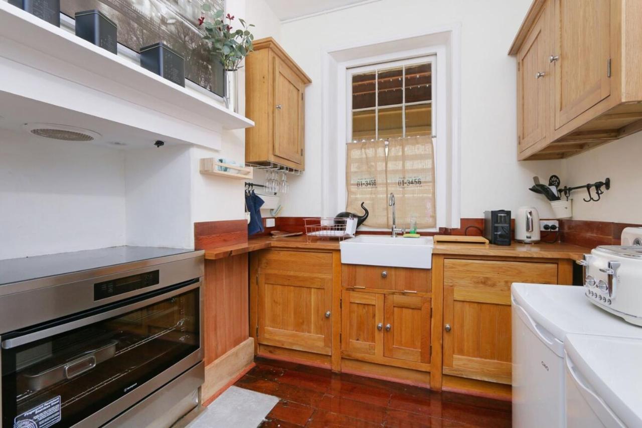 Pangsapuri Central 3 Bedroom Heritage House In Fremantle *
