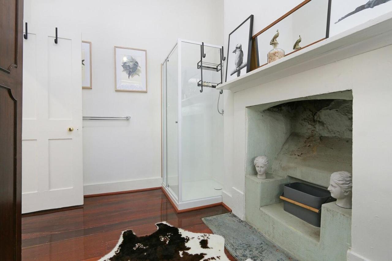 Central 3 Bedroom Heritage House In Fremantle Pangsapuri