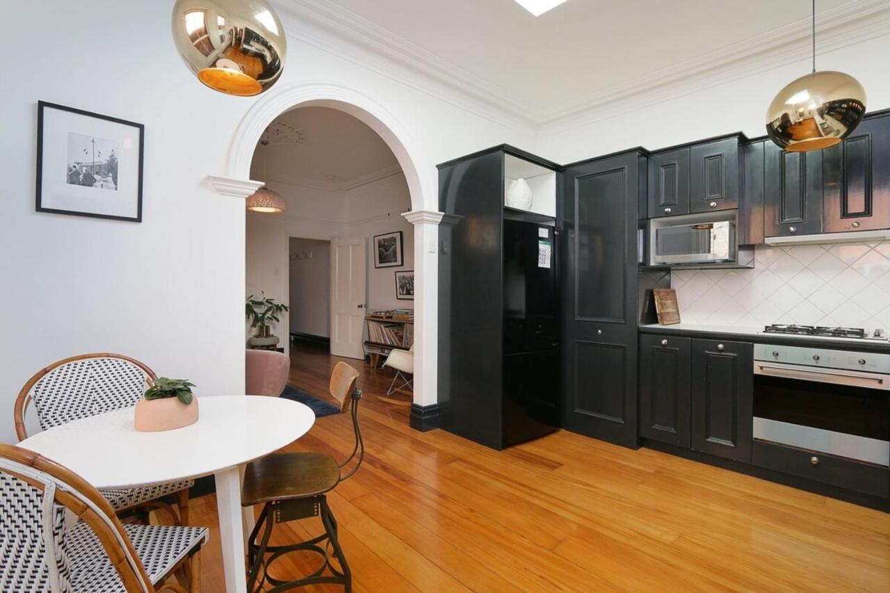 Boutique 2-bed House With Garden In Northbridge *