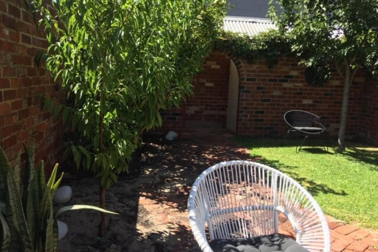 Boutique 2-bed House With Garden In Northbridge Bahay bakasyunan Perth