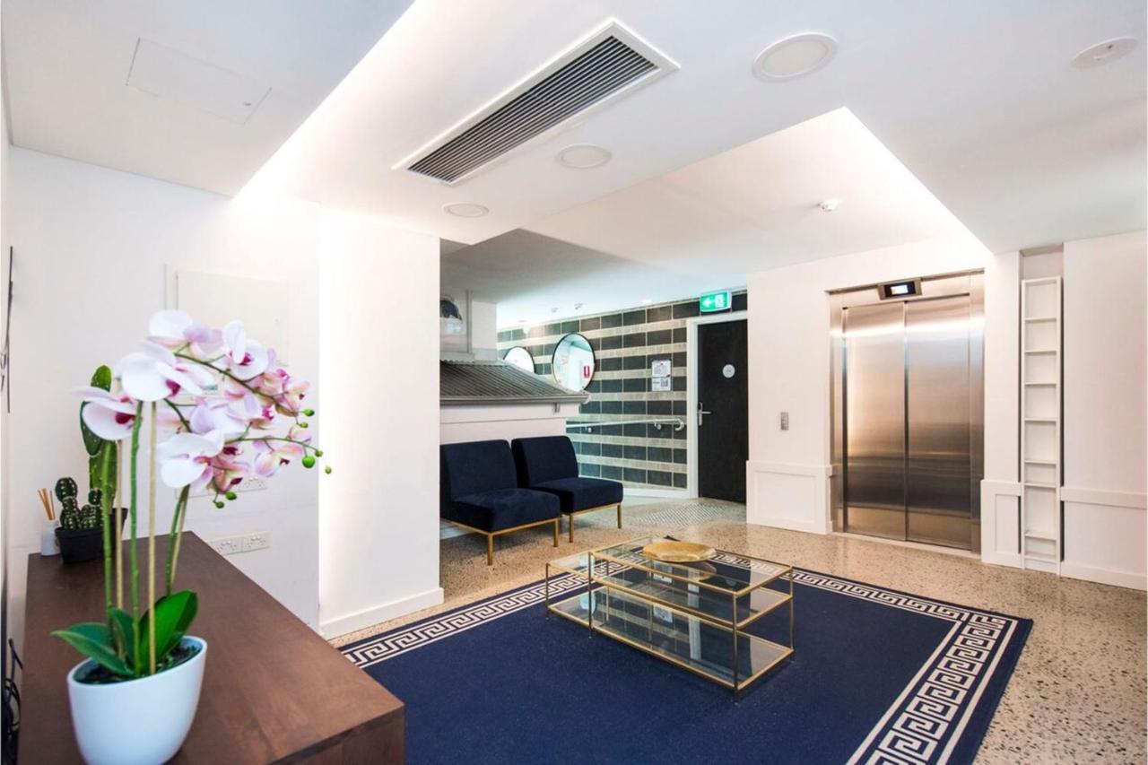 Charming Studio With Rooftop Terrace Holiday home Perth