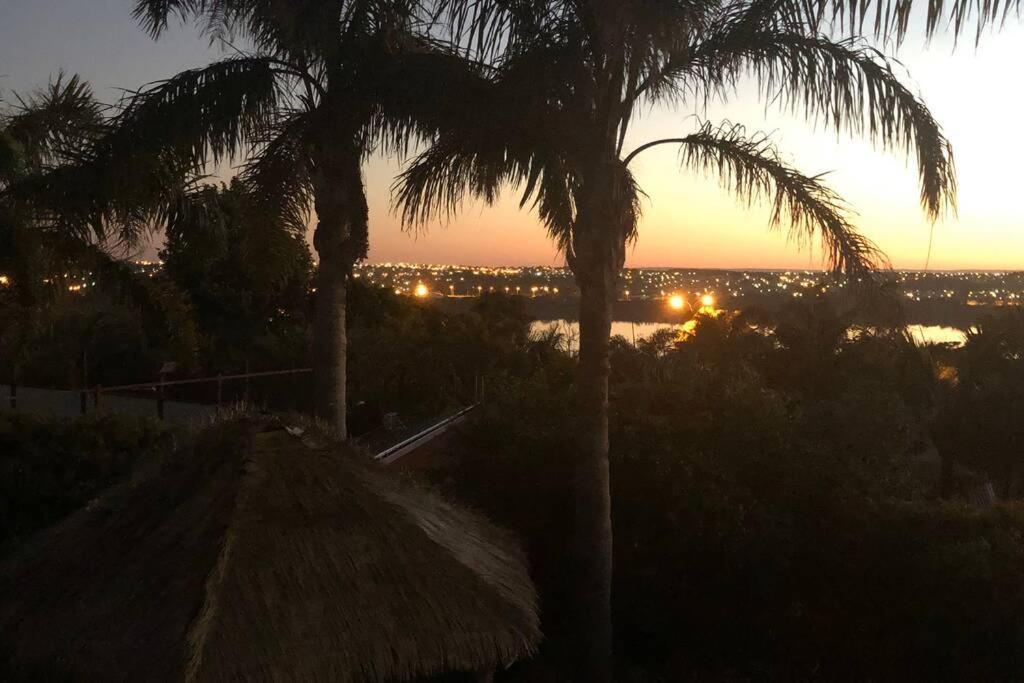Lakeside Retreat * Perth