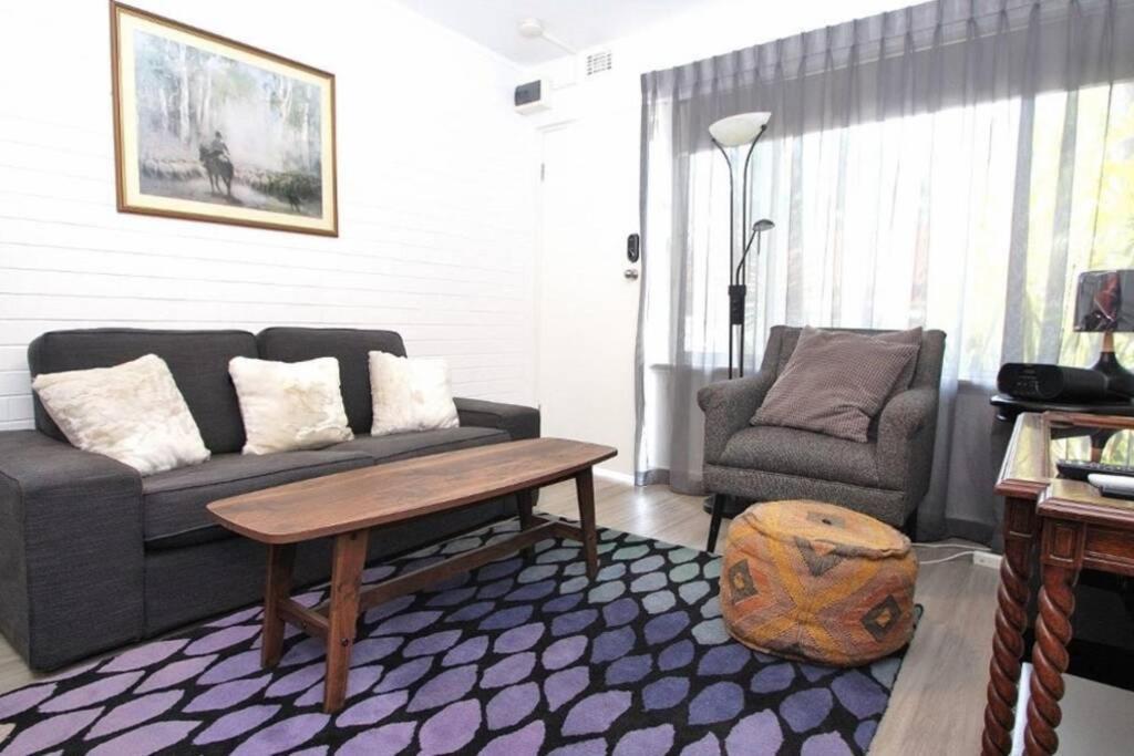 Location Lifestyle Convenience! Wifi Netflix Wine *