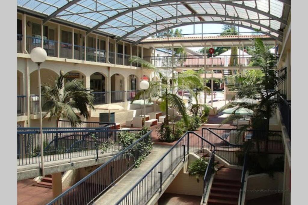 Location Lifestyle Convenience! Wifi Netflix Wine Apartment Perth