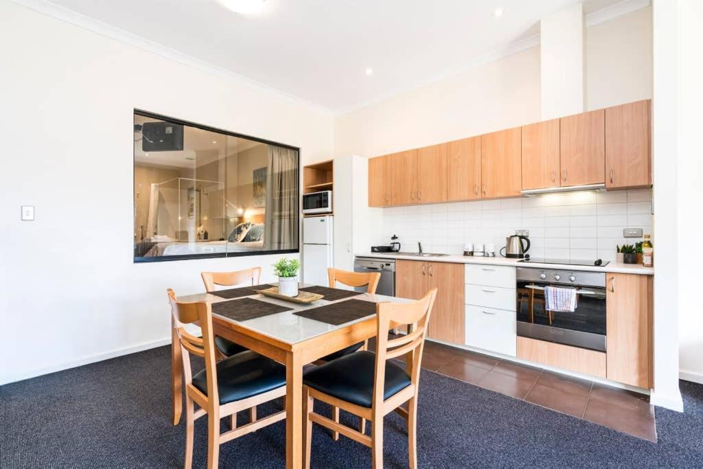 Apartment 9 Fine Rest 1br Spaparkingpool Perth