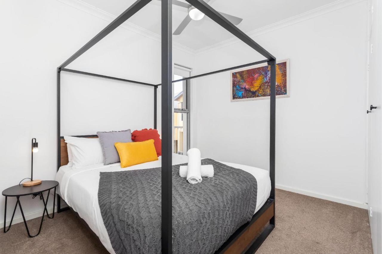 Rumah percutian 2 Chic Stylish Modern Family On Charles Perth