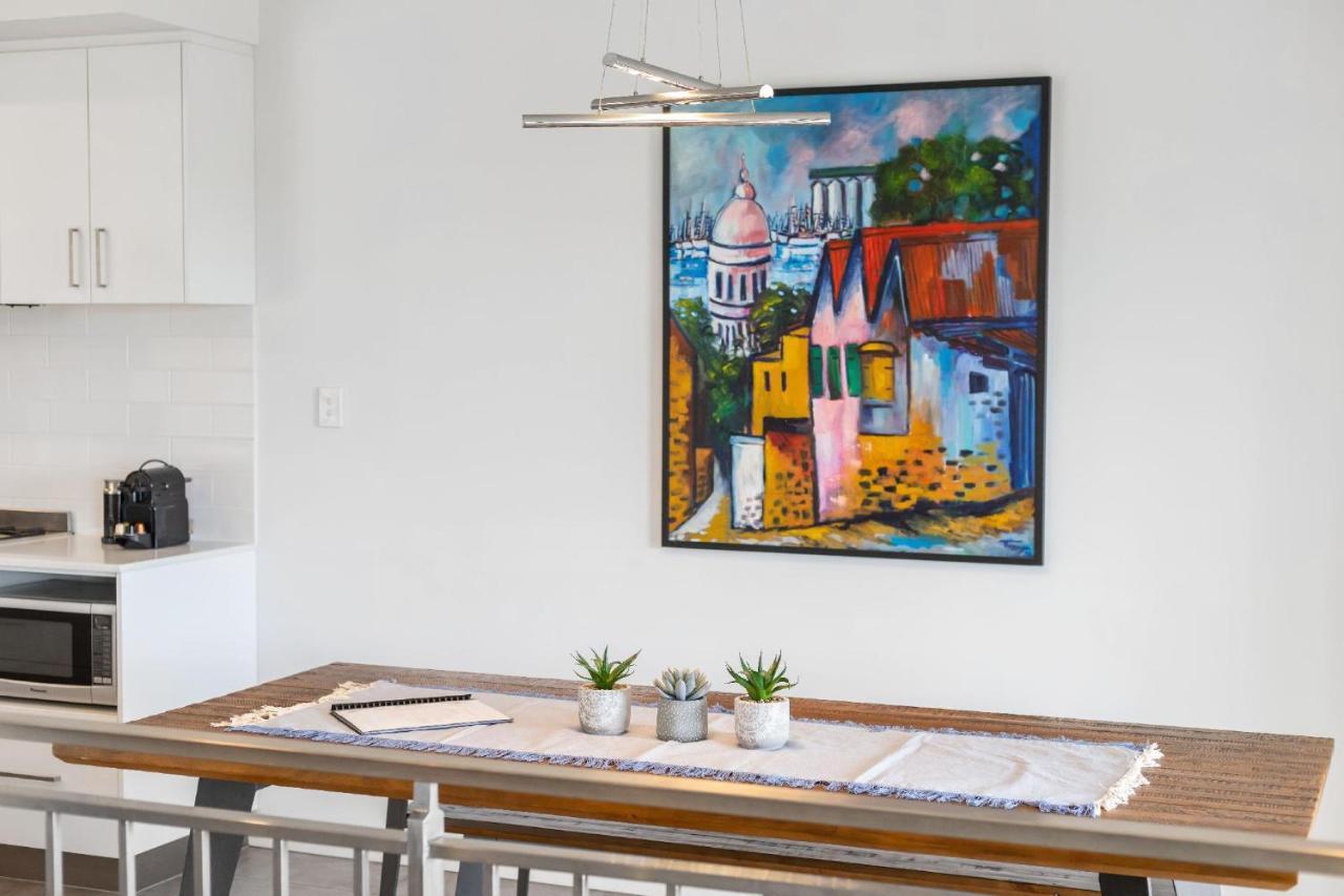 Rumah percutian 2 Chic Stylish Modern Family On Charles Perth