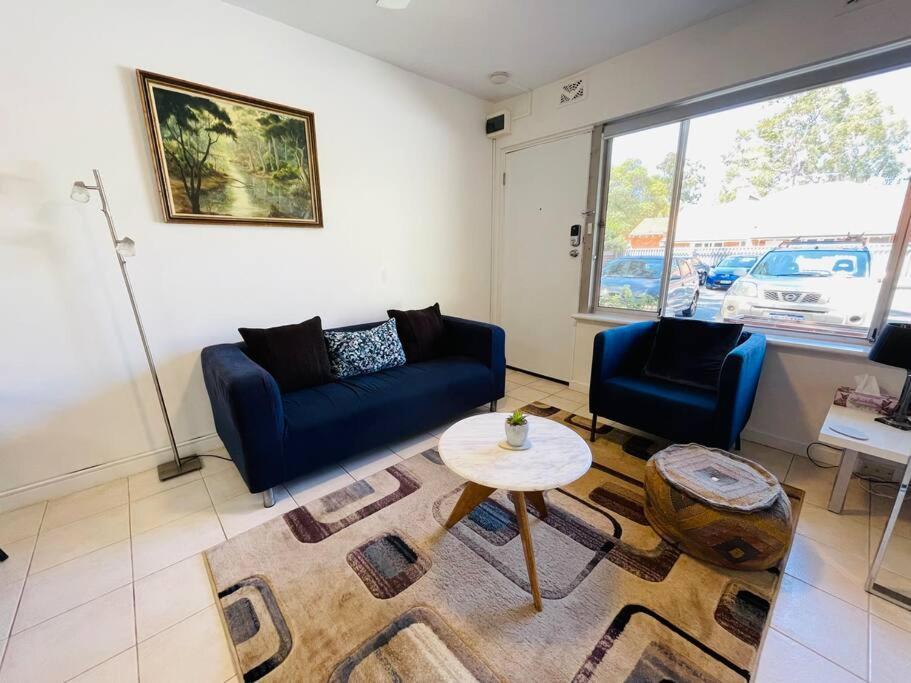 Location Convenient Quiet Wifi Netflix Wine Perth