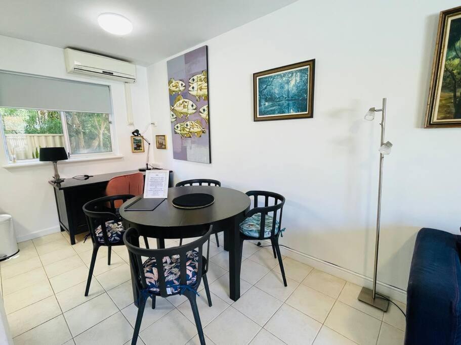 Location Convenient Quiet Wifi Netflix Wine * Perth