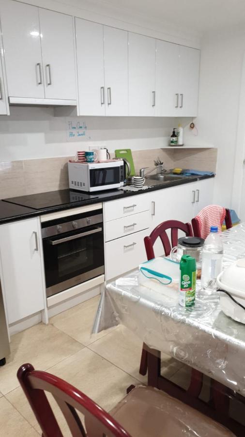 Dianella Budget Happy Place To