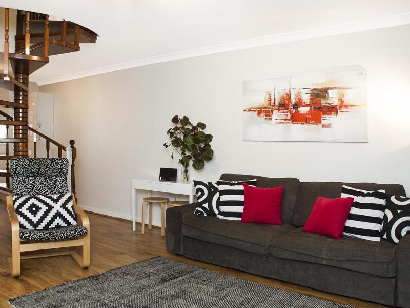 Apartment Barker Road Perth
