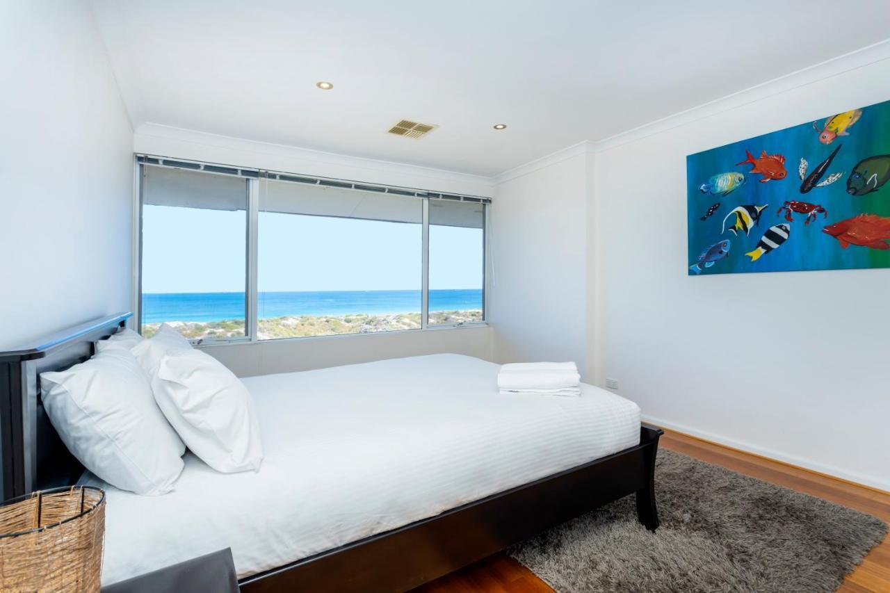 Scarborough Beachlife - Executive Escapes Apartment