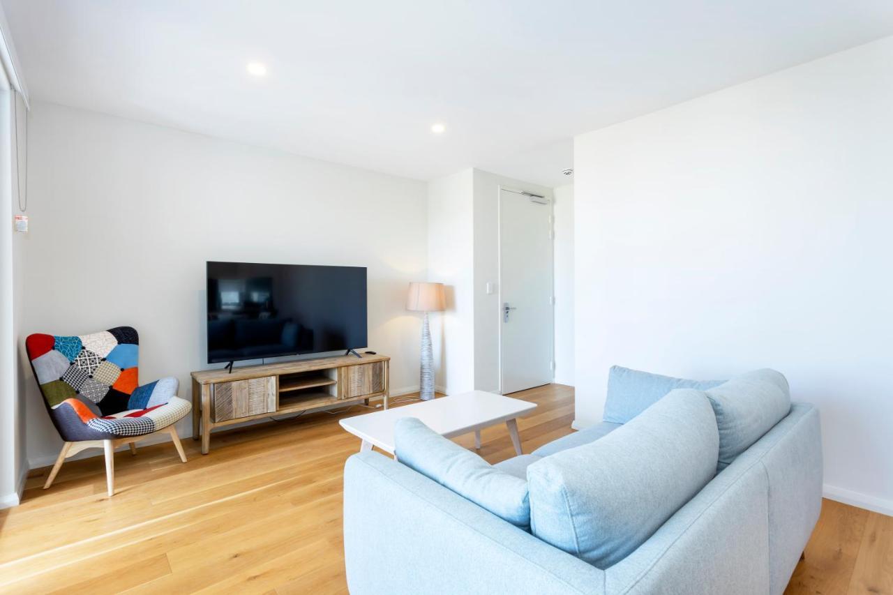 Skypark On Vincent - Executive Escapes Apartment