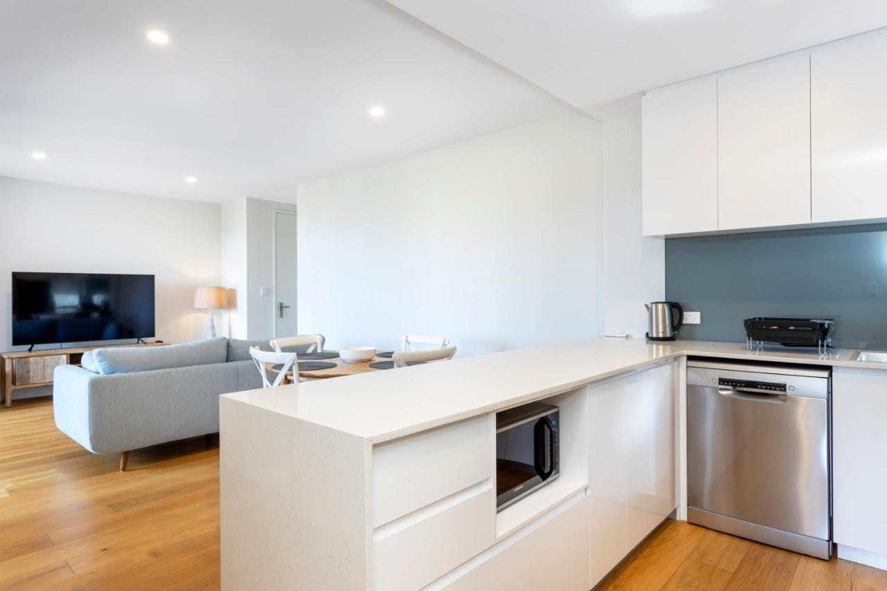 Skypark On Vincent - Executive Escapes Apartment