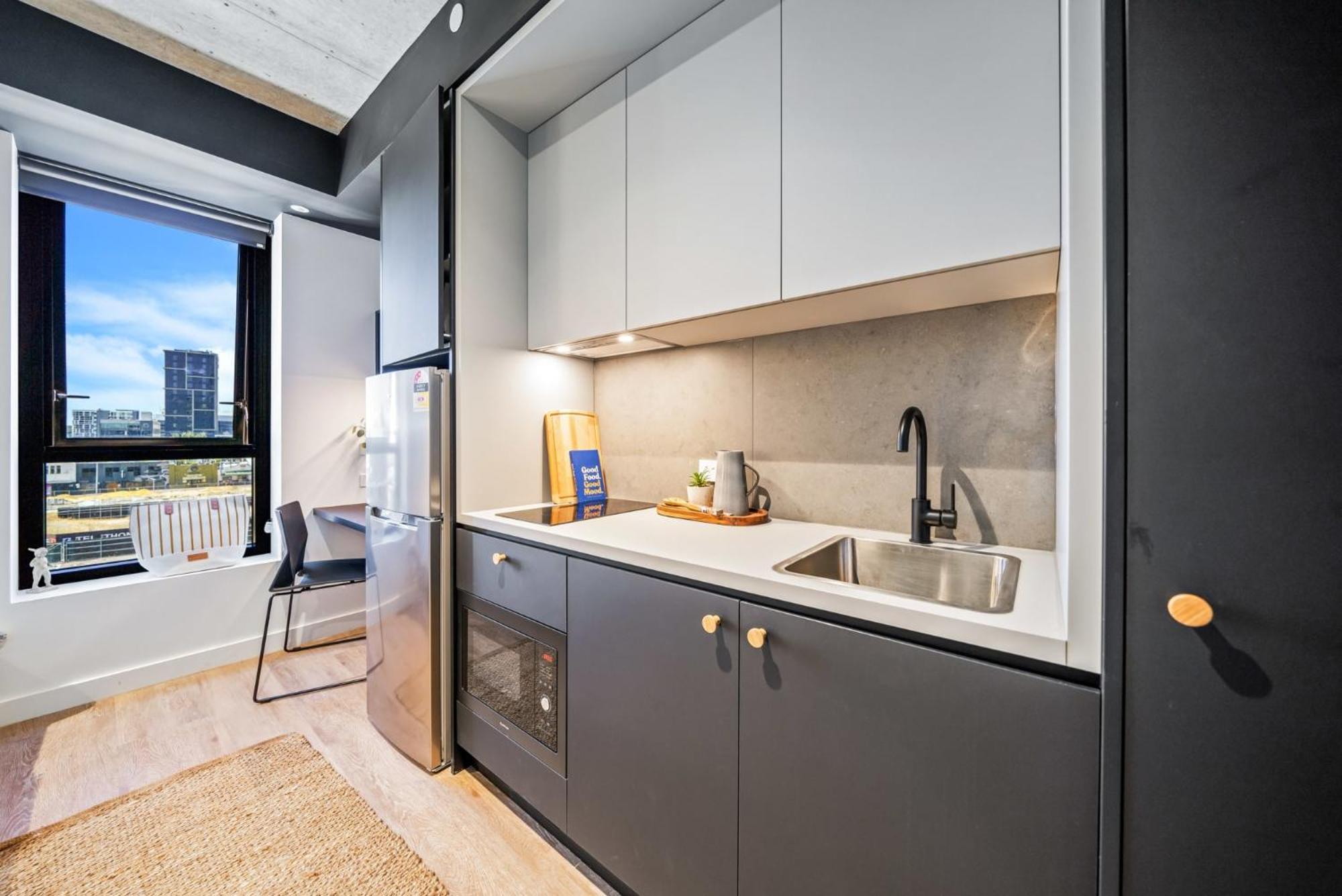Modern Co-living In Central Apartment