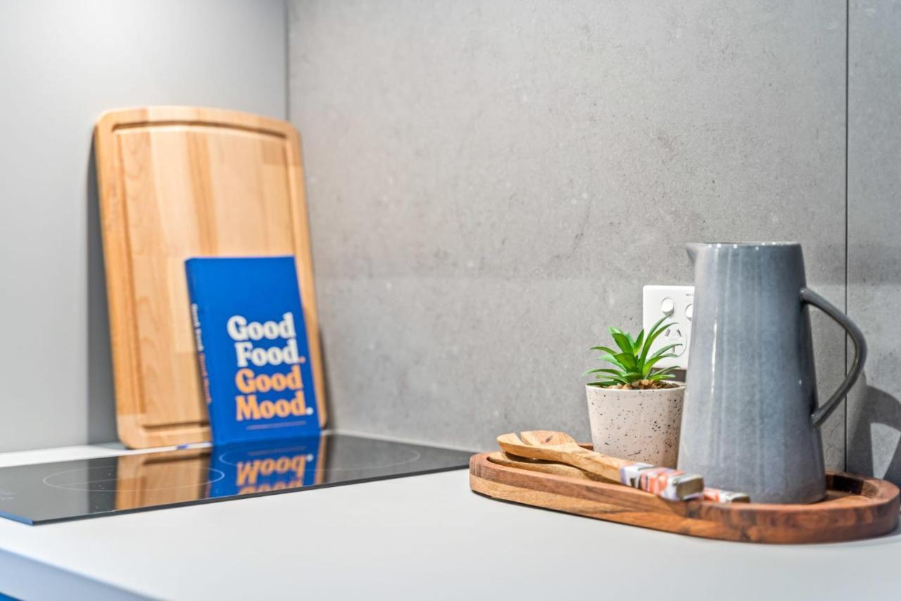 Modern Co-living In Central Apartment