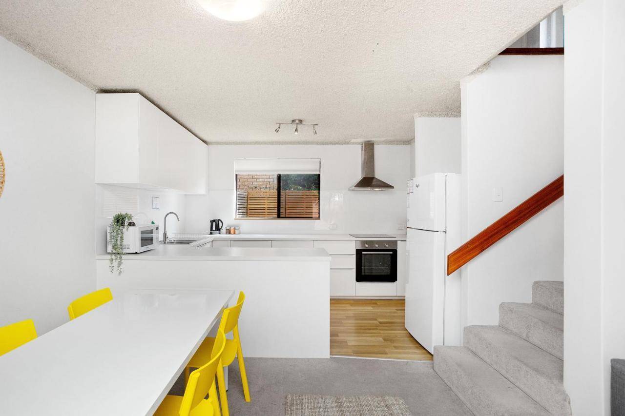 Holiday home 6 Tranquil Leafygreen Scarbbeach Townhse Perth