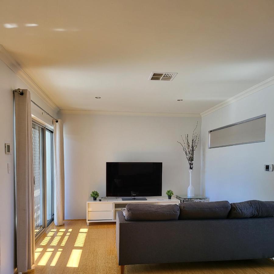 Apartamento Gerring Court With Free 1 Car Bay Parking *