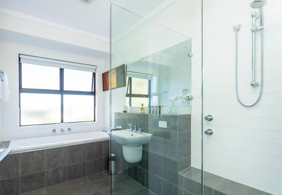 Rumah liburan Scarborough Hilltop - Executive Escapes Perth