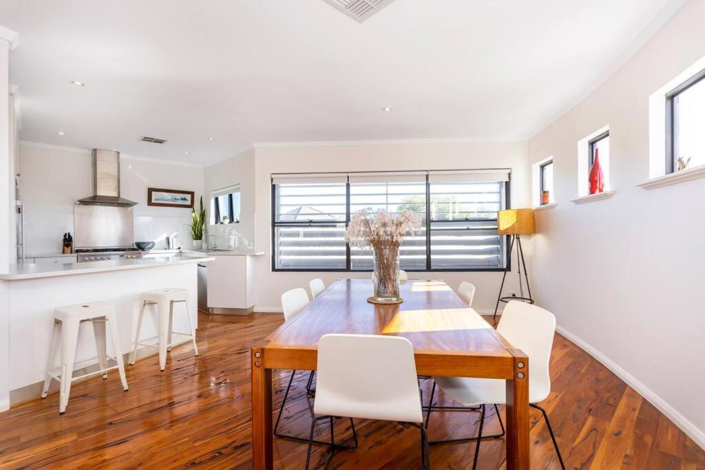 Scarborough Hilltop - Executive Escapes Perth