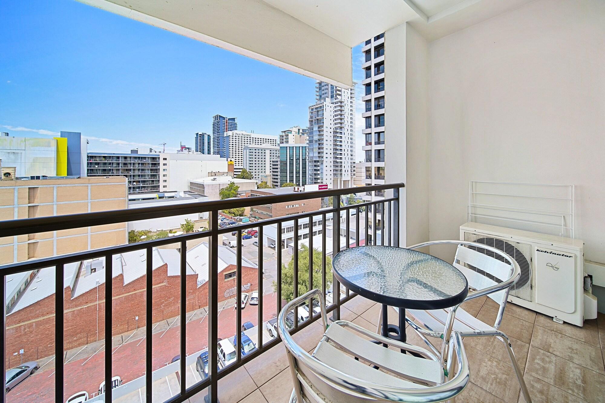 All Suites Perth 3* Perth
