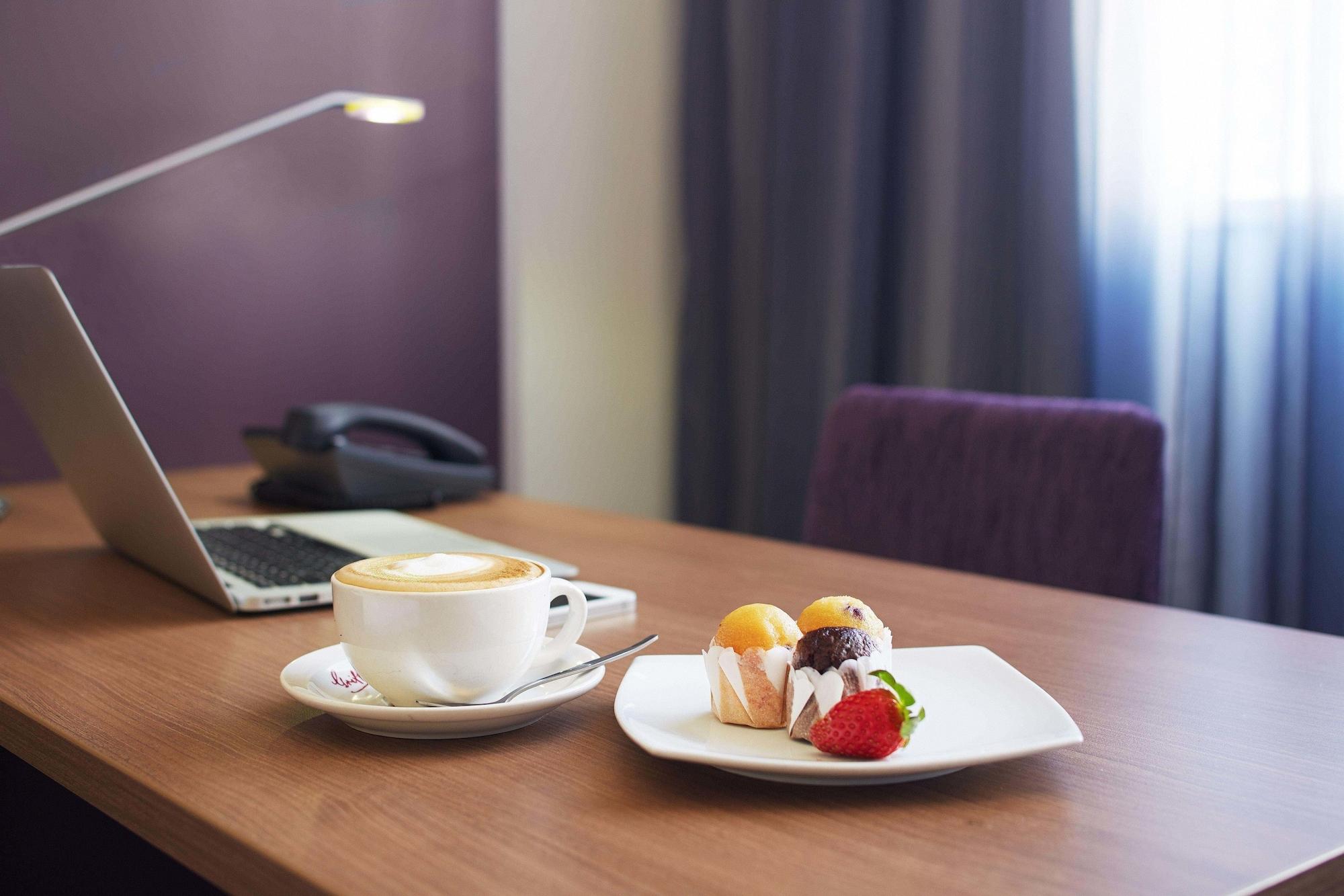 Quality Ambassador Hotel