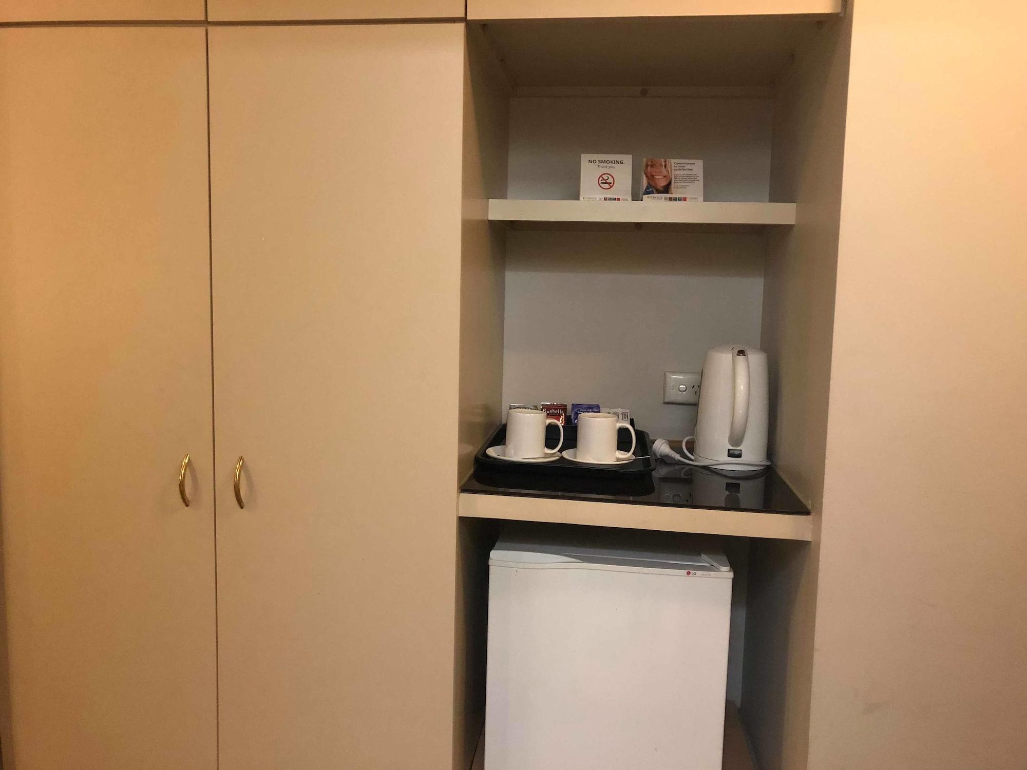 Quality Ambassador Hotel 4*