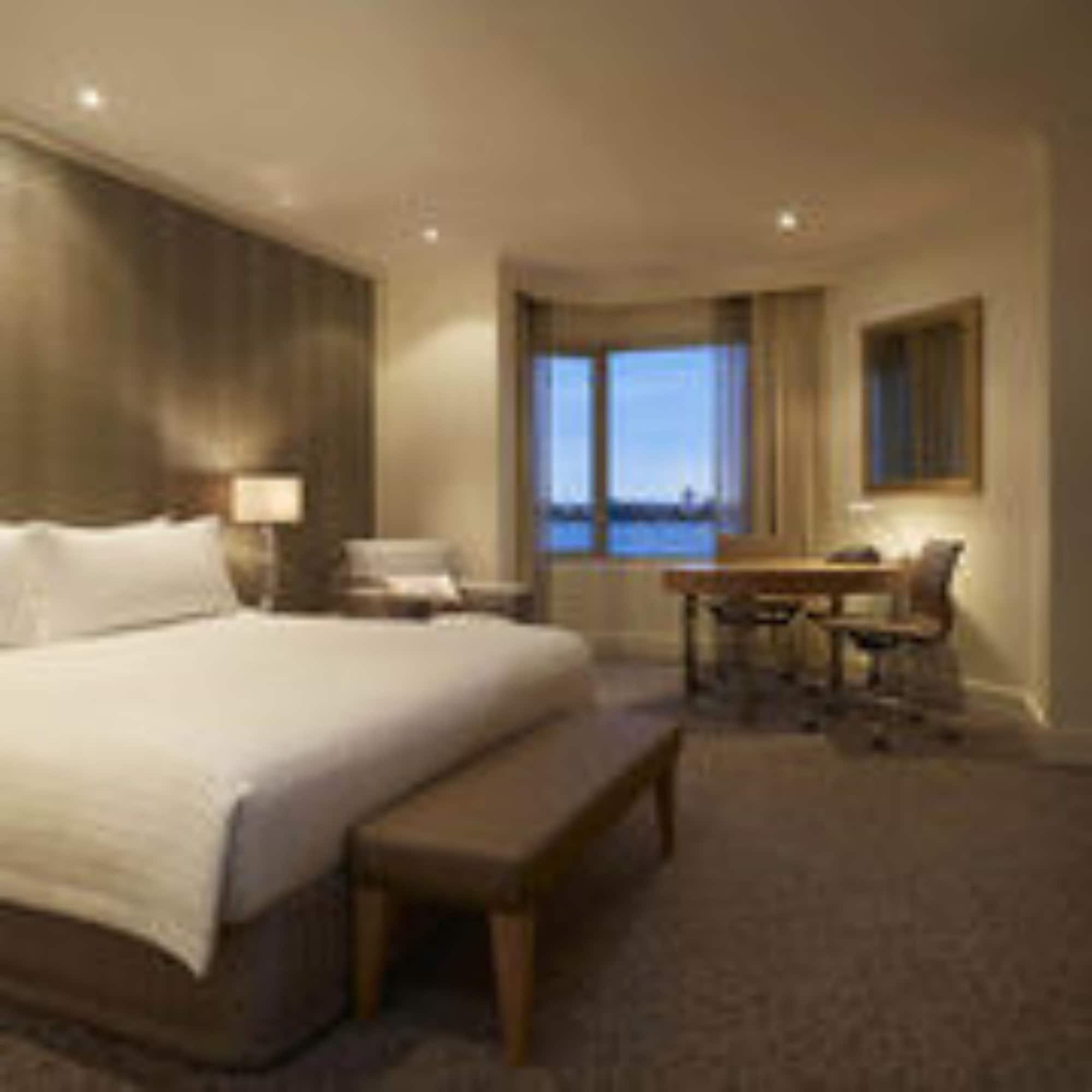 Hotel On Langley Park