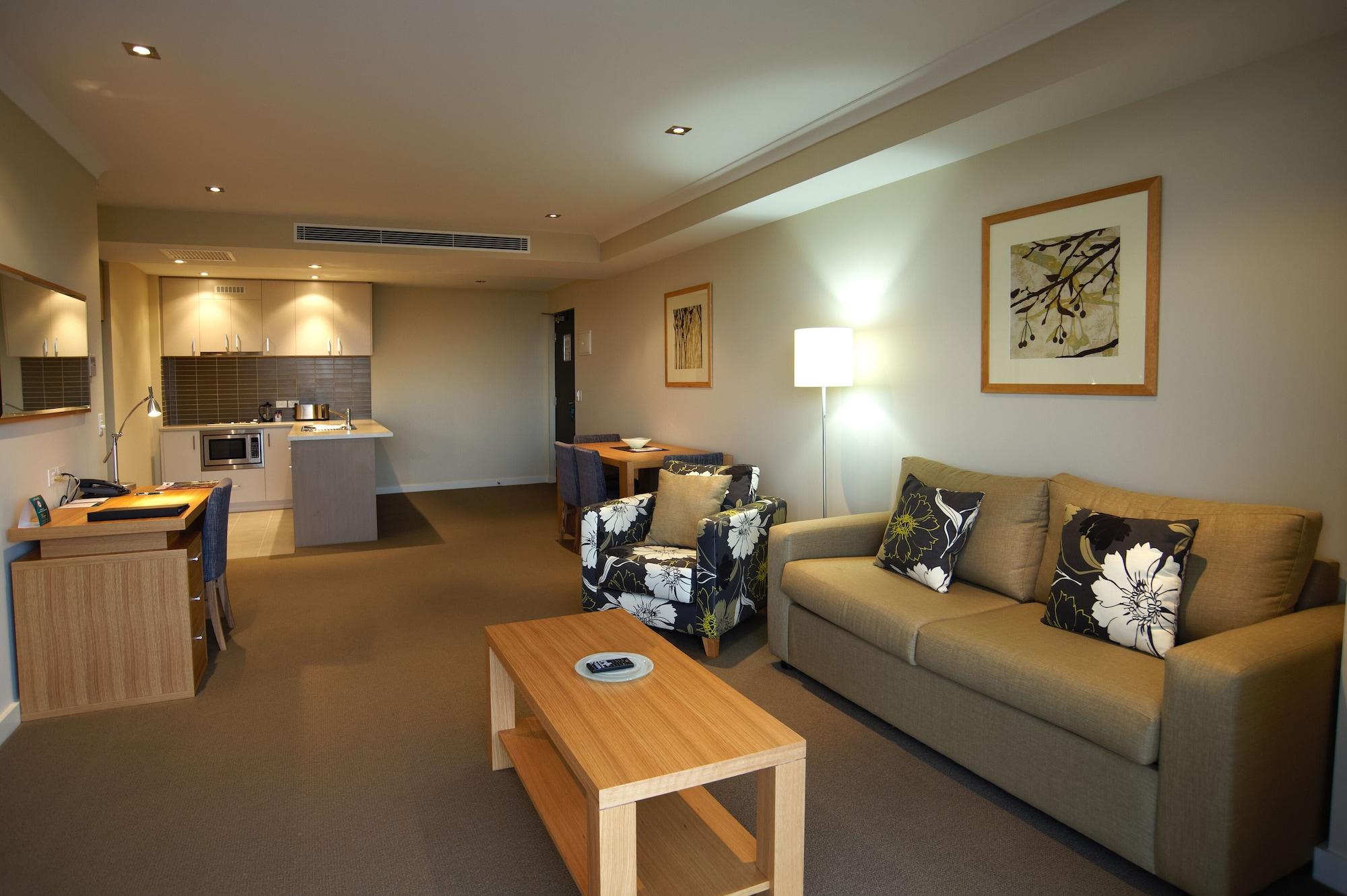 Quest Scarborough Aparthotel 4*
