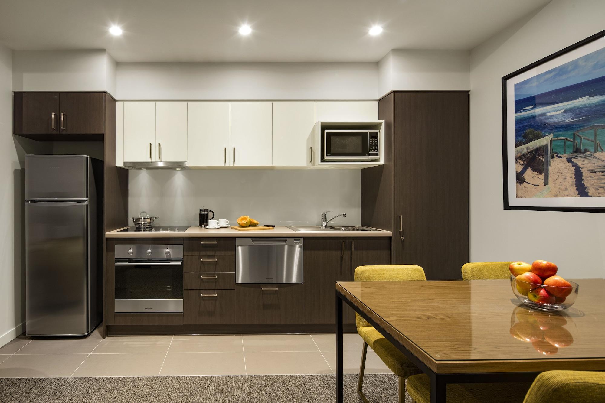 Quest East 4*