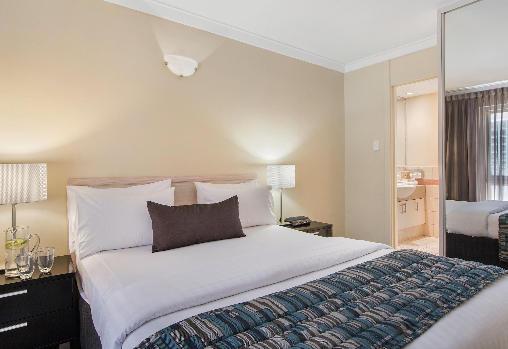 The Peninsula Riverside Serviced Aparthotel