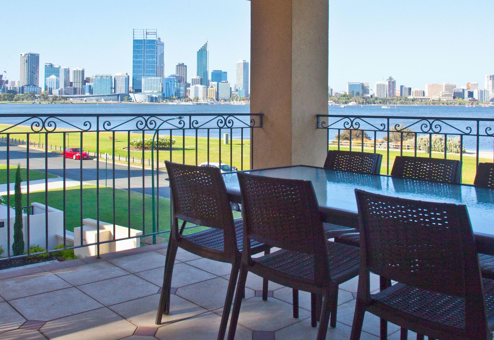 The Peninsula Riverside Serviced Perth
