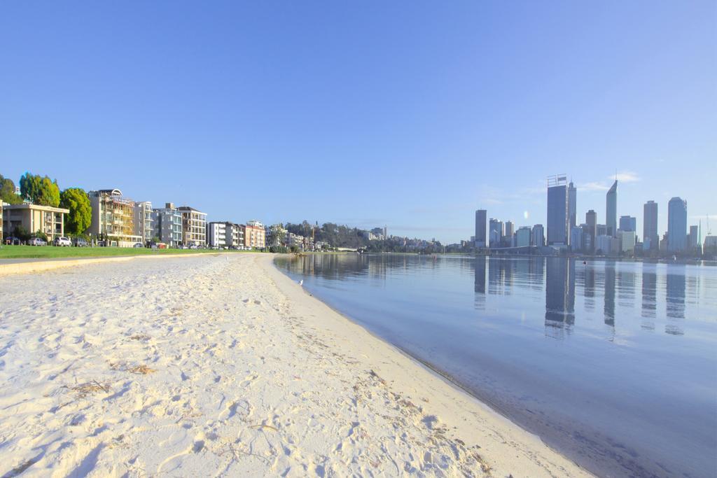 The Peninsula Riverside Serviced Aparthotel