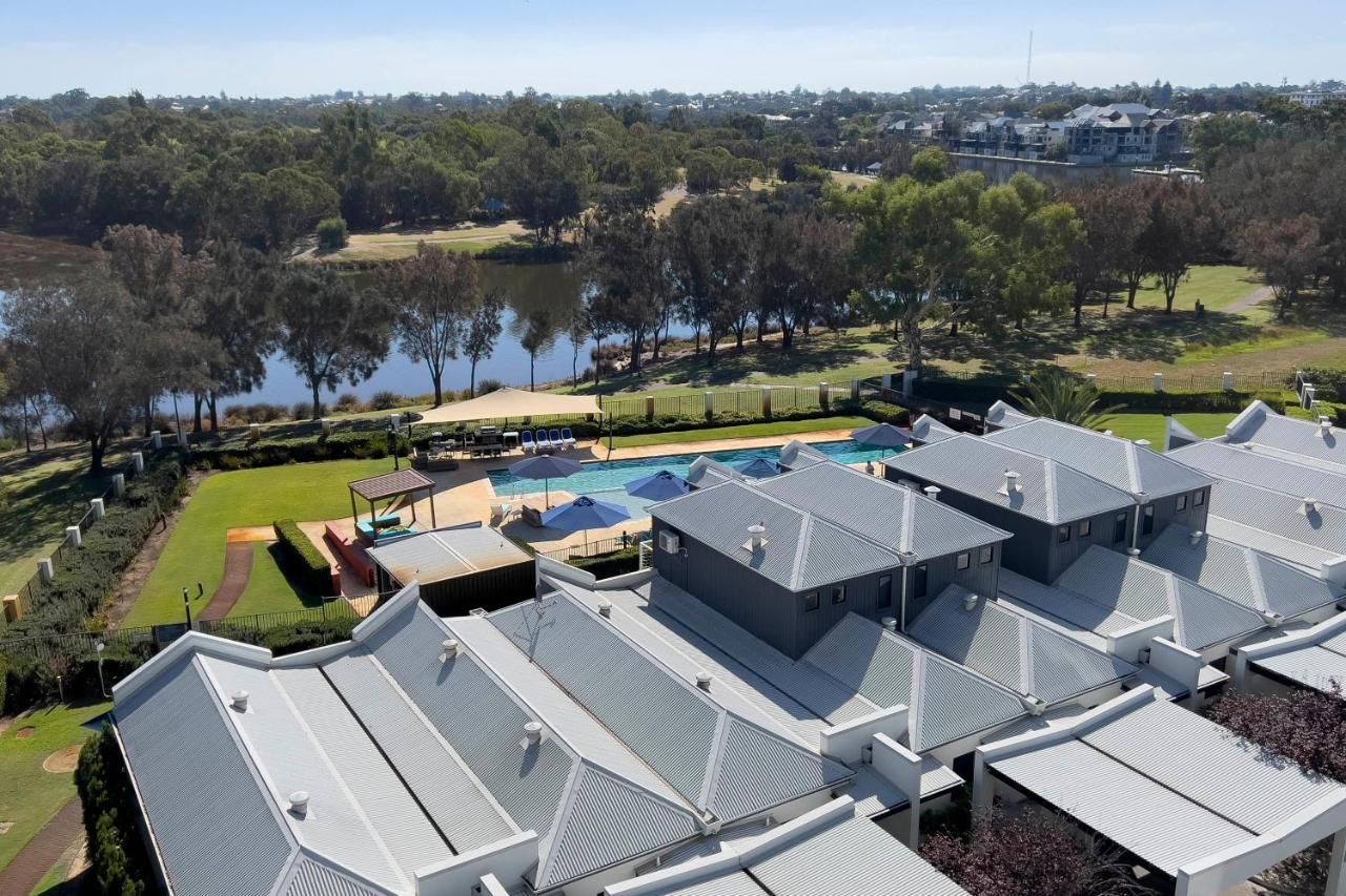 507 High Heaven Breathtaking Views, Pool, Parking * Perth