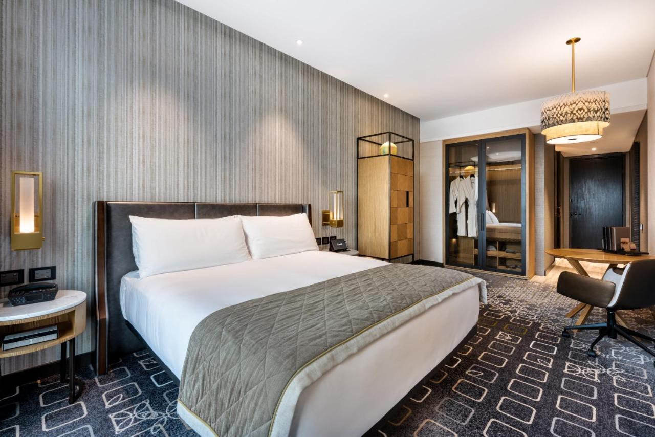 Intercontinental Centre By Ihg Hotel 5*