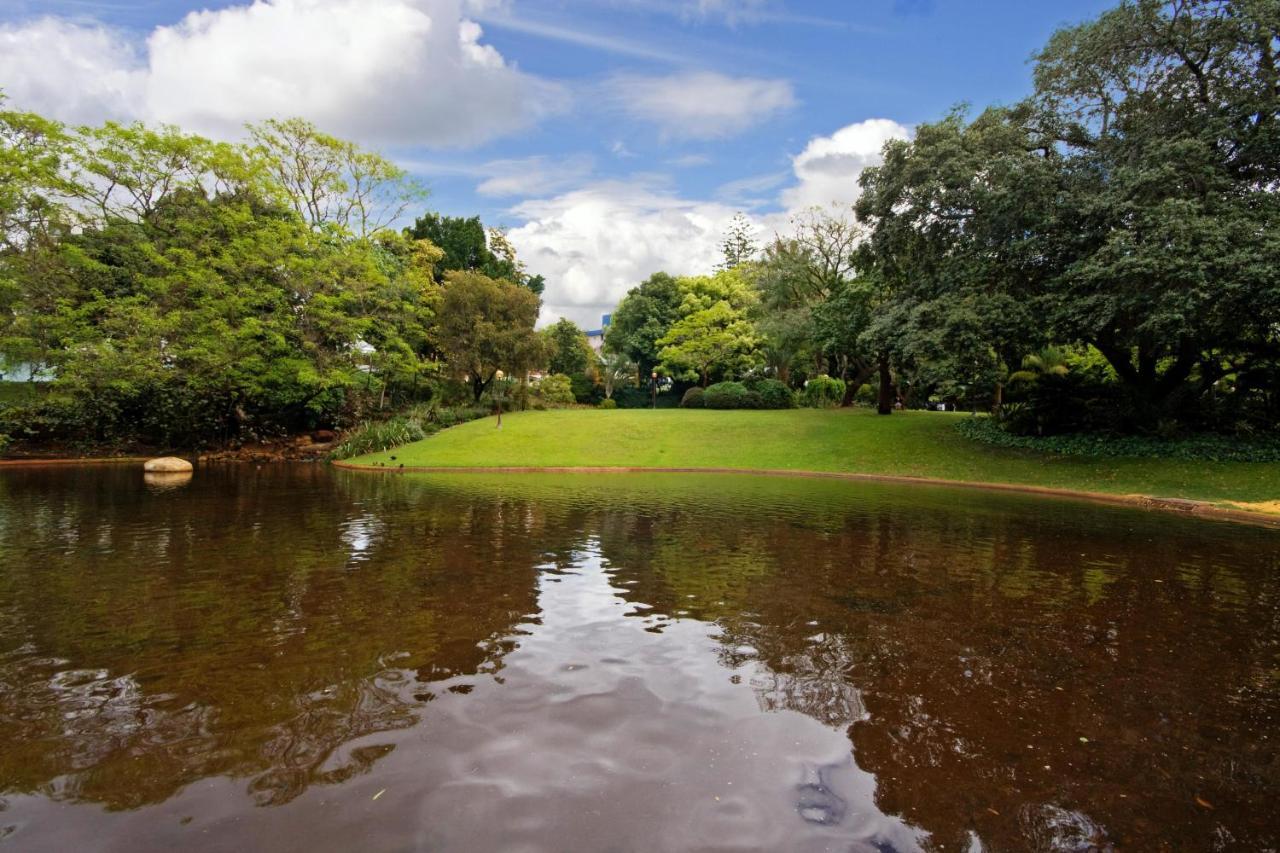 2 Royal Rest Quality 2br West Perth-parking * Perth