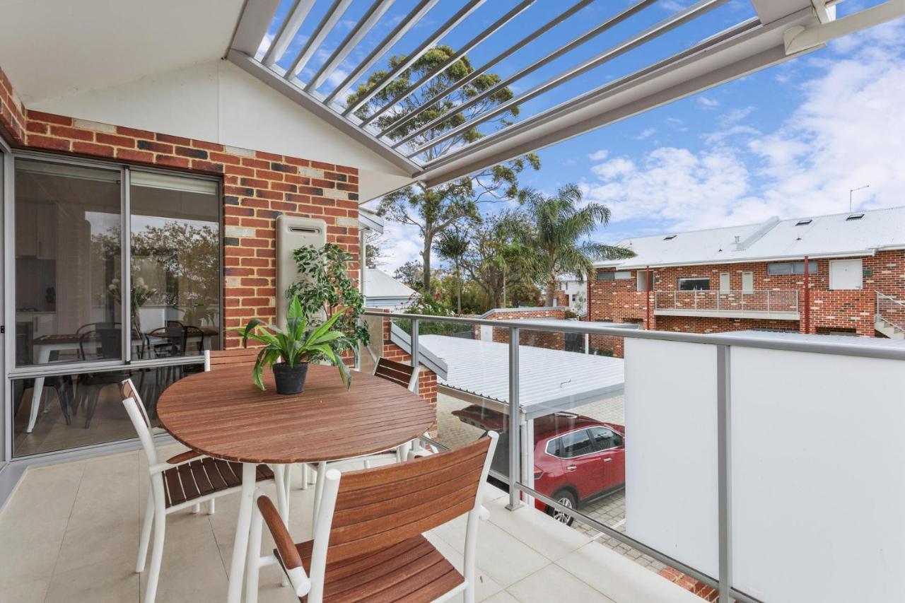 Modernista Getaway Your Airport Retreat Perth
