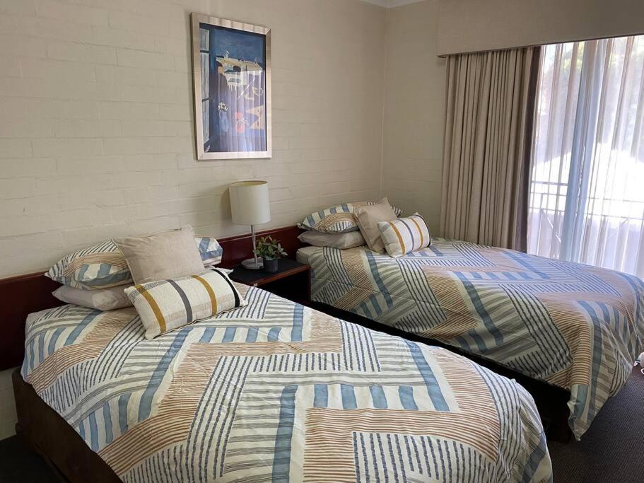 Subi Close Cbd Hospitals Wifi Netflix Wine Apartment