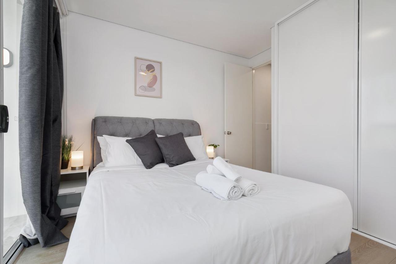 2bed2bath Close To Airport/city Apartment