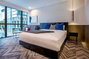 Rydges Kings Square Hotel