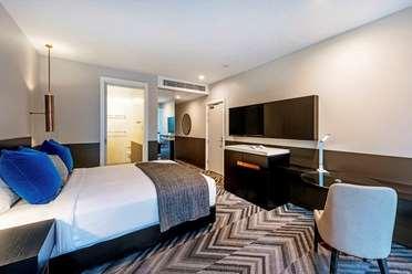 Rydges Kings Square Hotel 4*