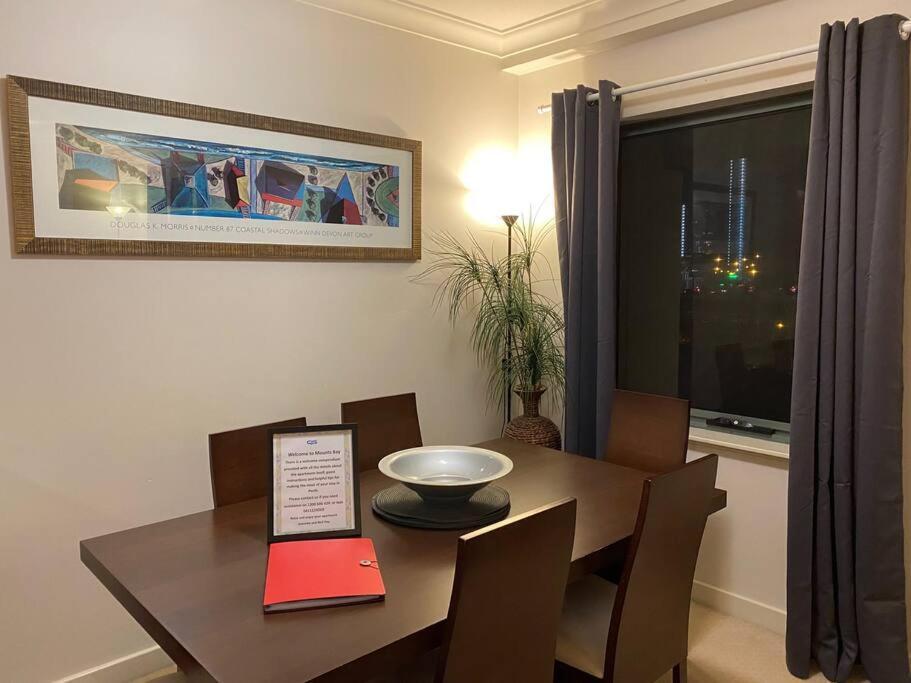 River Views Free Parking Wifi Netflix Wine Apartment *