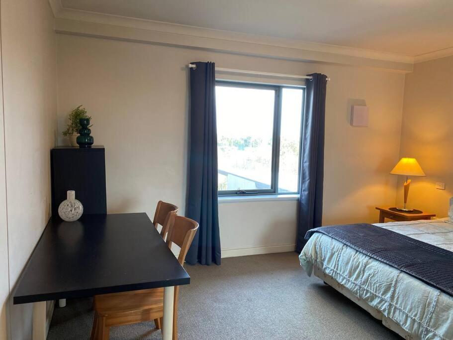 River Views Free Parking Wifi Netflix Wine * Perth