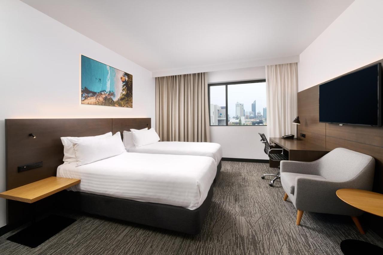 West Perth, An Ihg 4*