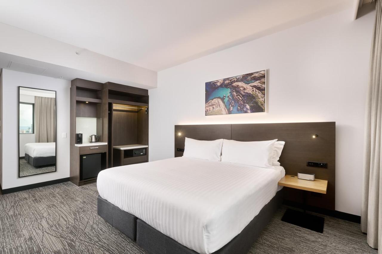 West Perth, An Ihg 4* Perth