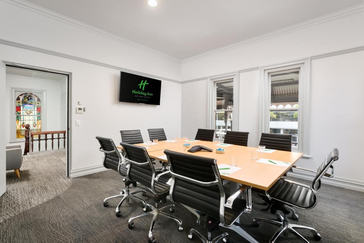West Perth, An Ihg