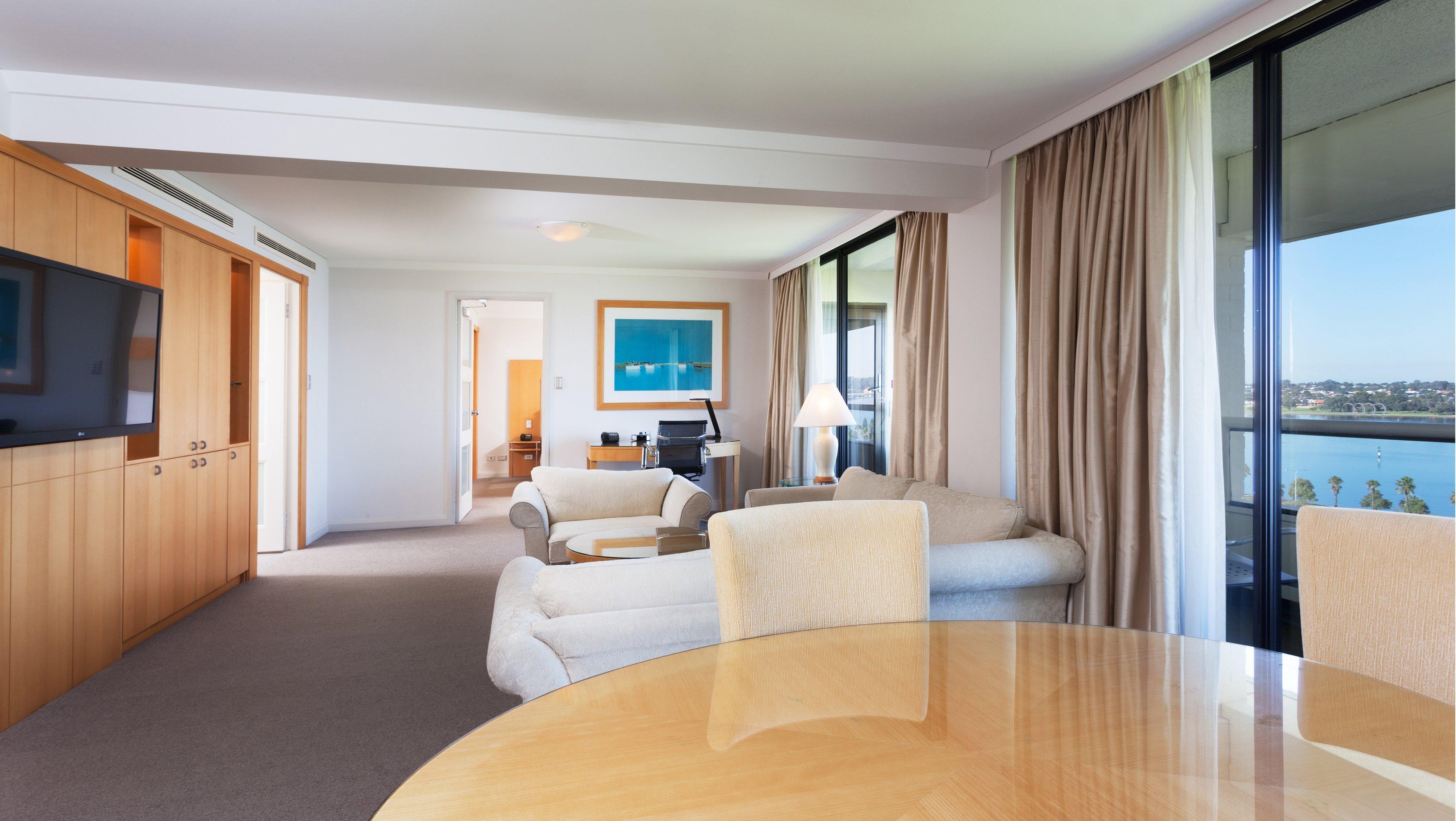 Hotel Crowne Plaza By Ihg 4*